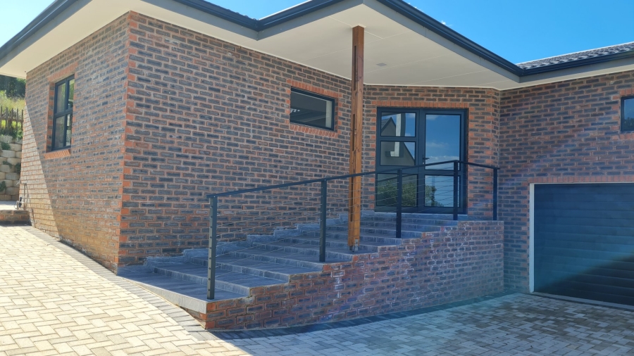 3 Bedroom Property for Sale in Dana Bay Western Cape